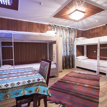 Inci Design Hotel & Hostel Шеки Экстерьер фото