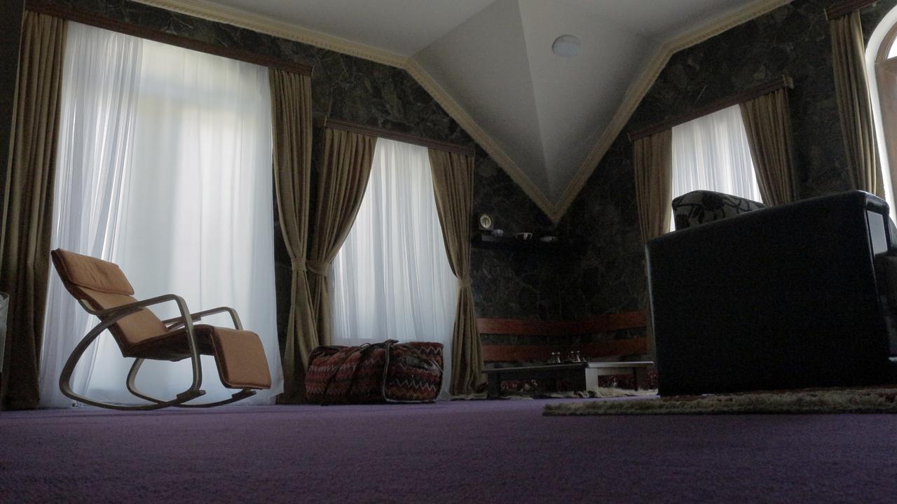 Inci Design Hotel & Hostel Шеки Экстерьер фото
